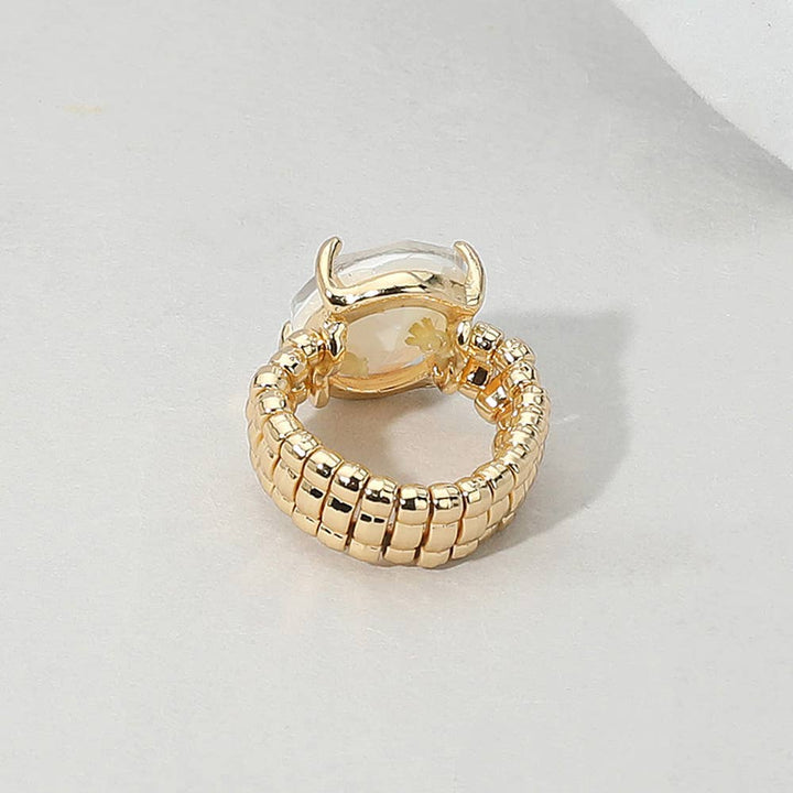 Faceted Oval Stone Cluster Stretch Ring