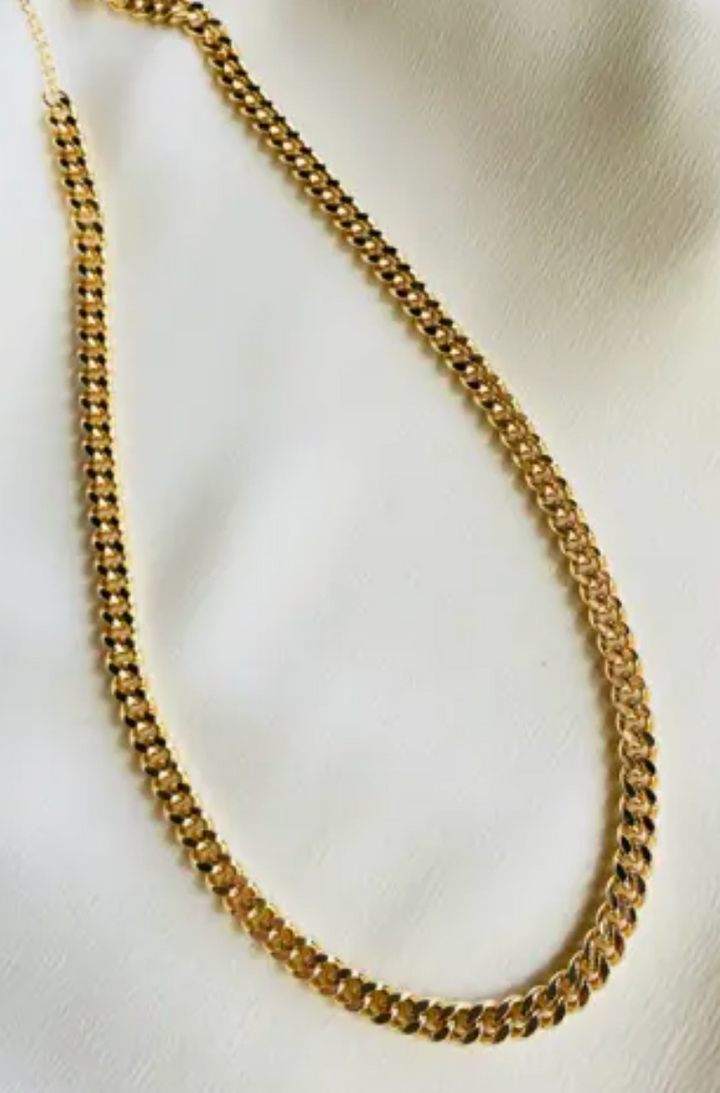 ESTE Cuban Chain Layering Necklace