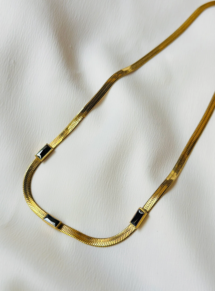 Herringbone Gemstone Necklace Black & Clear