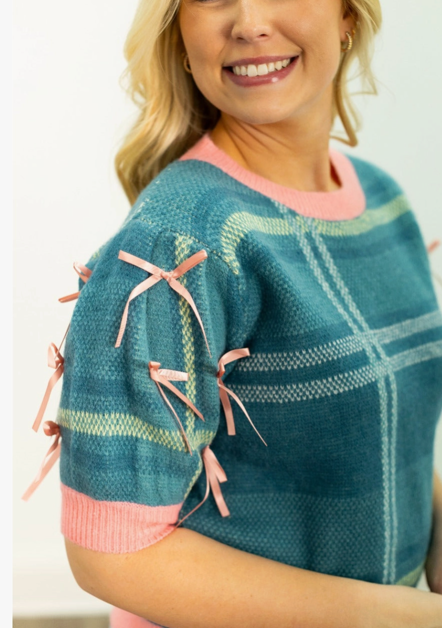 Plaid Sweater with Puff Sleeves