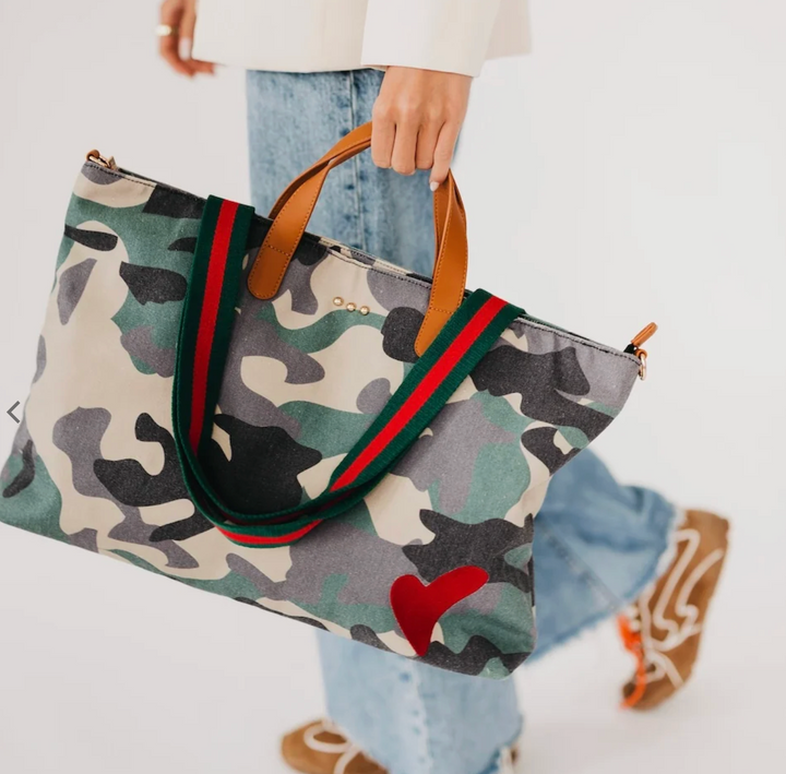 Chelsie Canvas Printed Tote