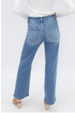Straight-Leg Jeans with Pearls Studs