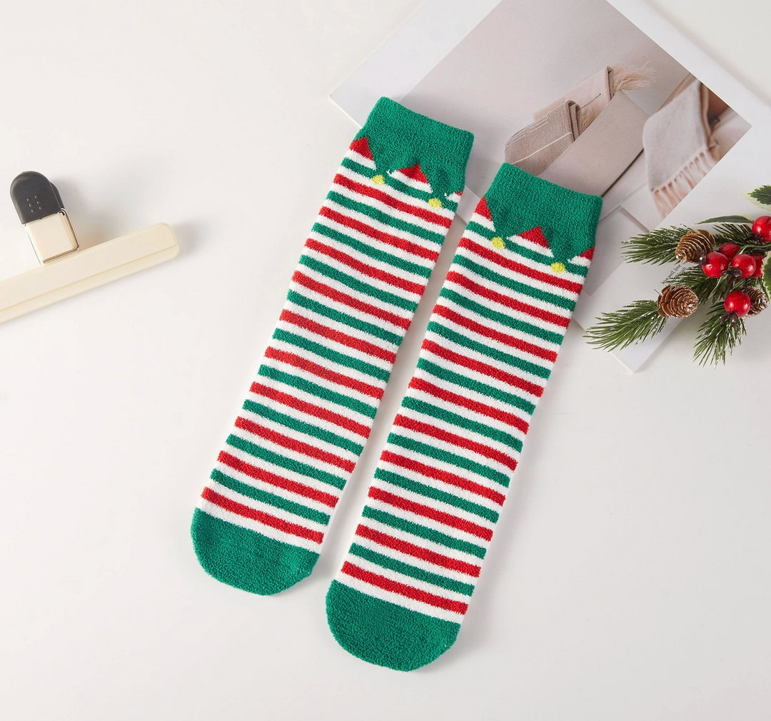 Christmas Theme Graphic Fuzzy Socks Gift Box (3 Pairs)