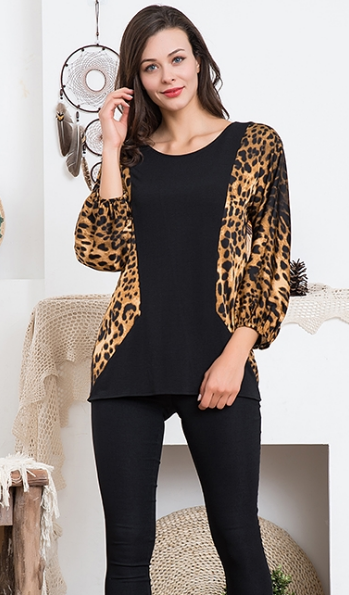 Shimmering Sassy Leopard Tunic(Plus too)