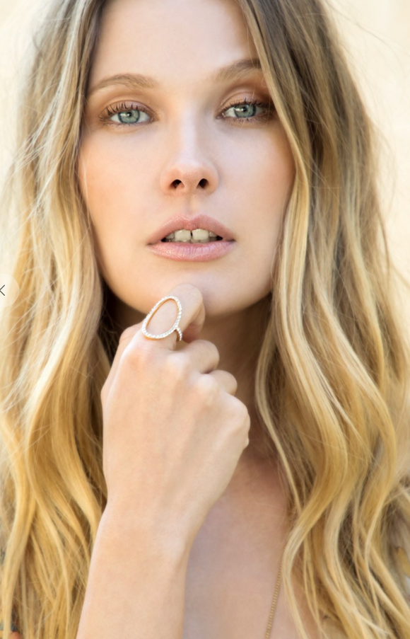Elegant Eliza Pave Ring (2 colors)